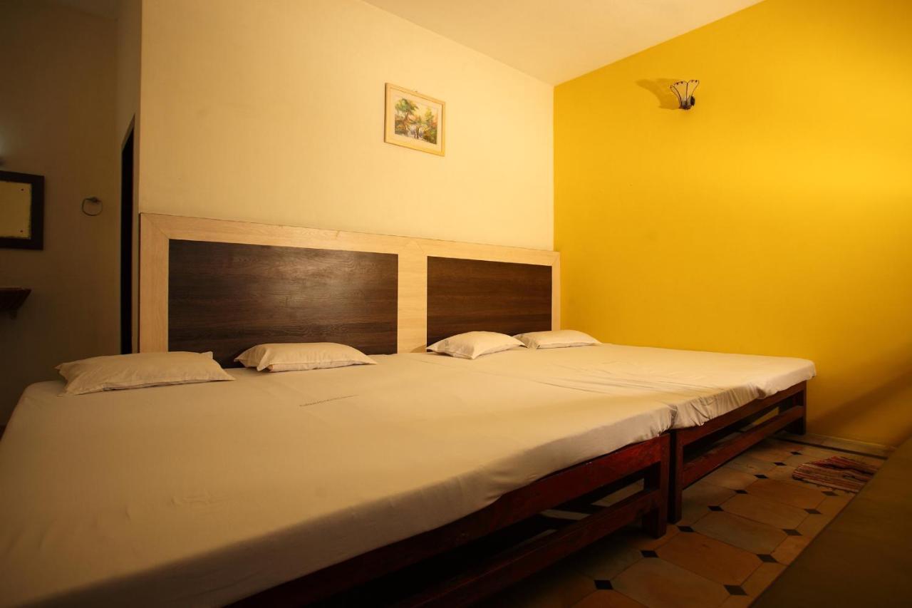 Hotel Siva Sakthi Tiruvannāmalai 外观 照片