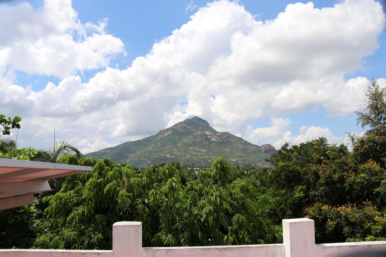 Hotel Siva Sakthi Tiruvannāmalai 外观 照片