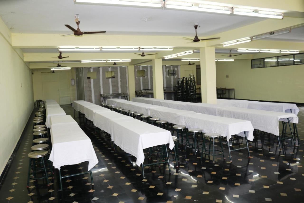 Hotel Siva Sakthi Tiruvannāmalai 外观 照片