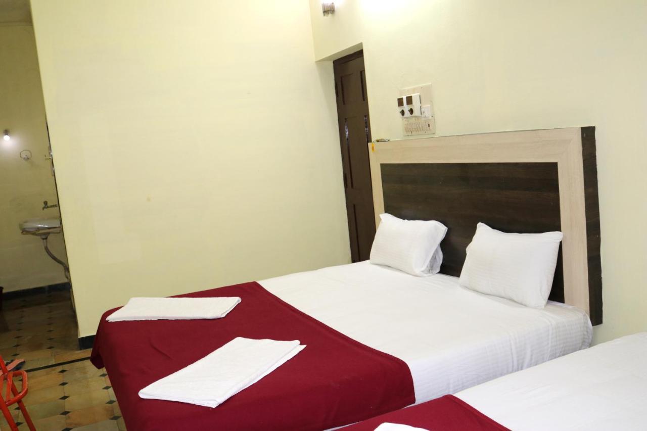 Hotel Siva Sakthi Tiruvannāmalai 外观 照片