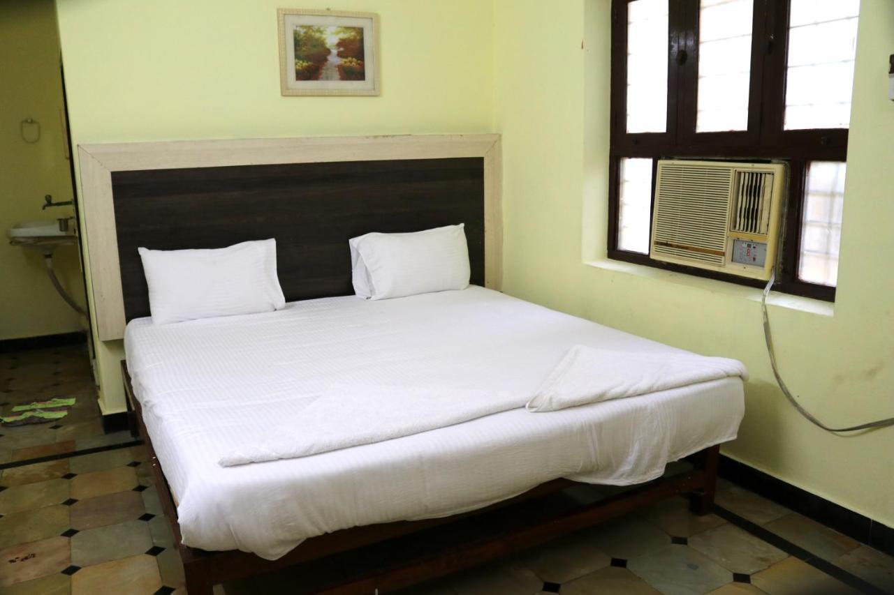 Hotel Siva Sakthi Tiruvannāmalai 外观 照片
