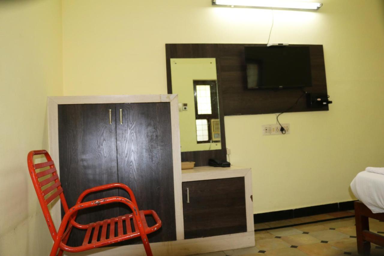 Hotel Siva Sakthi Tiruvannāmalai 外观 照片