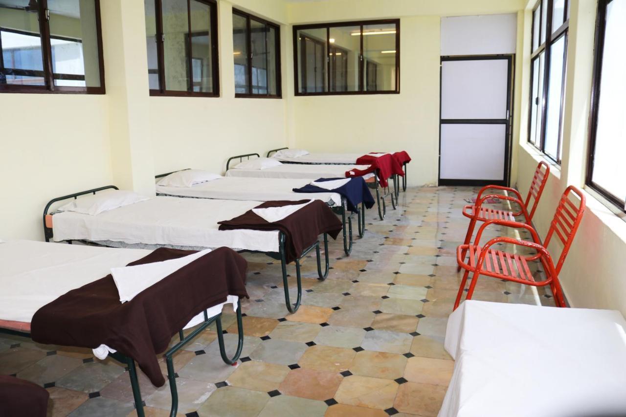Hotel Siva Sakthi Tiruvannāmalai 外观 照片