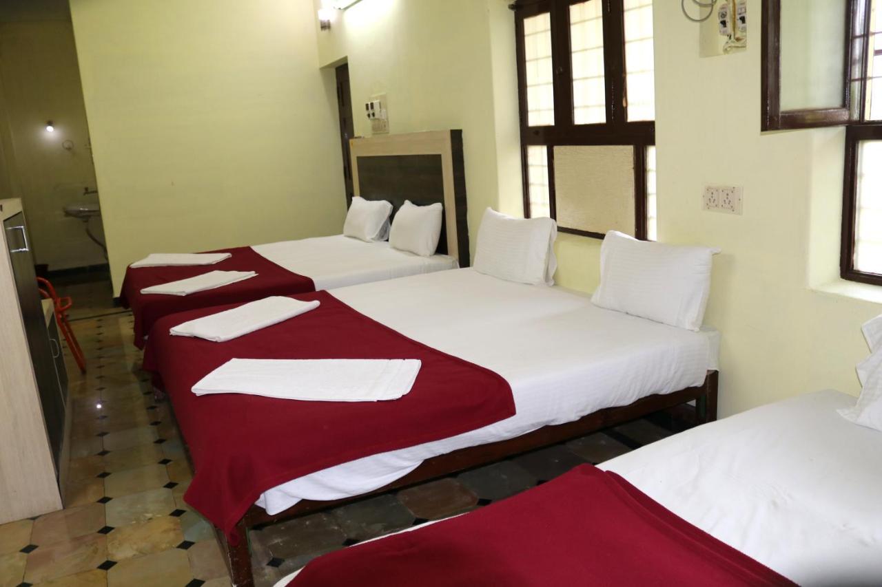 Hotel Siva Sakthi Tiruvannāmalai 外观 照片