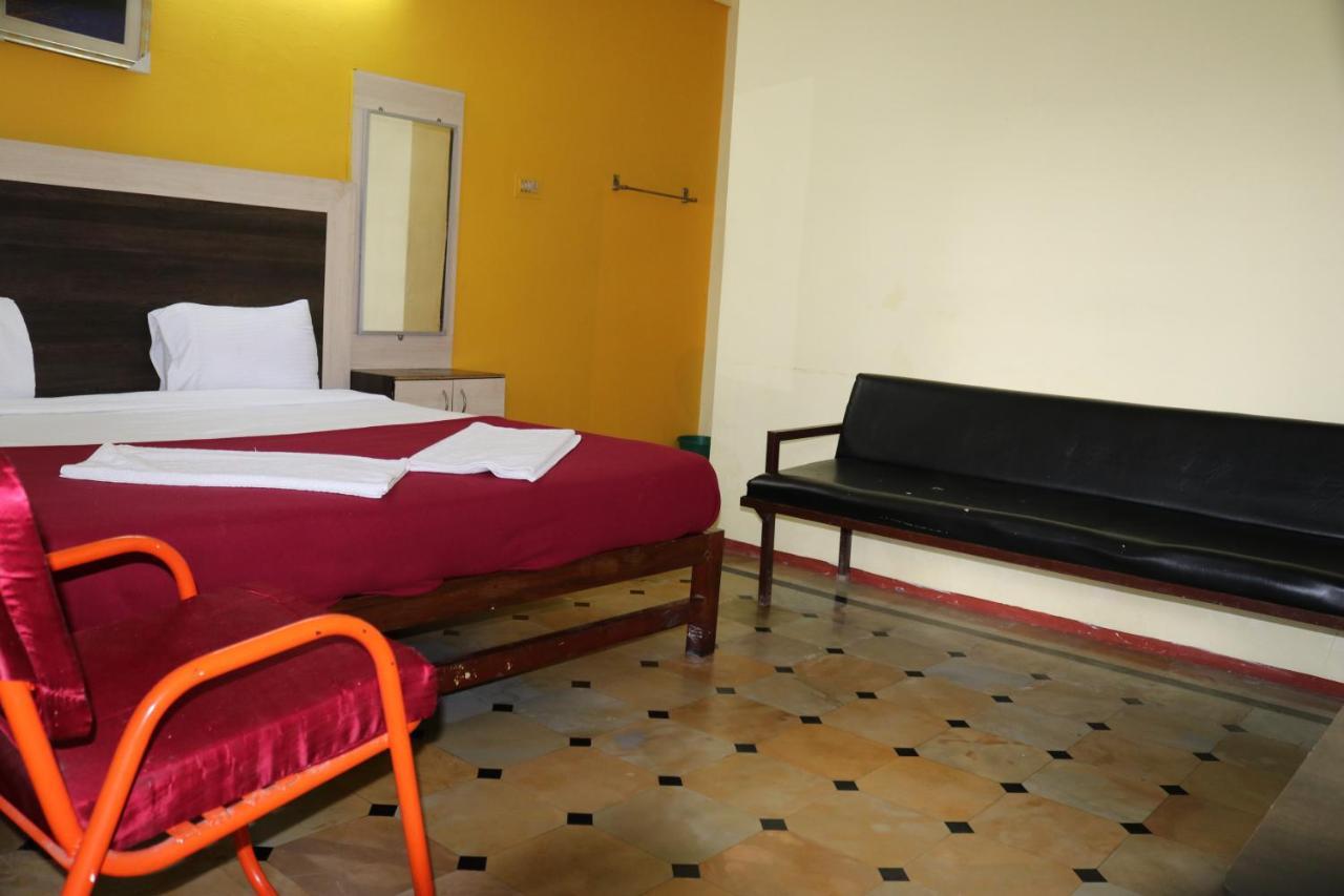 Hotel Siva Sakthi Tiruvannāmalai 外观 照片