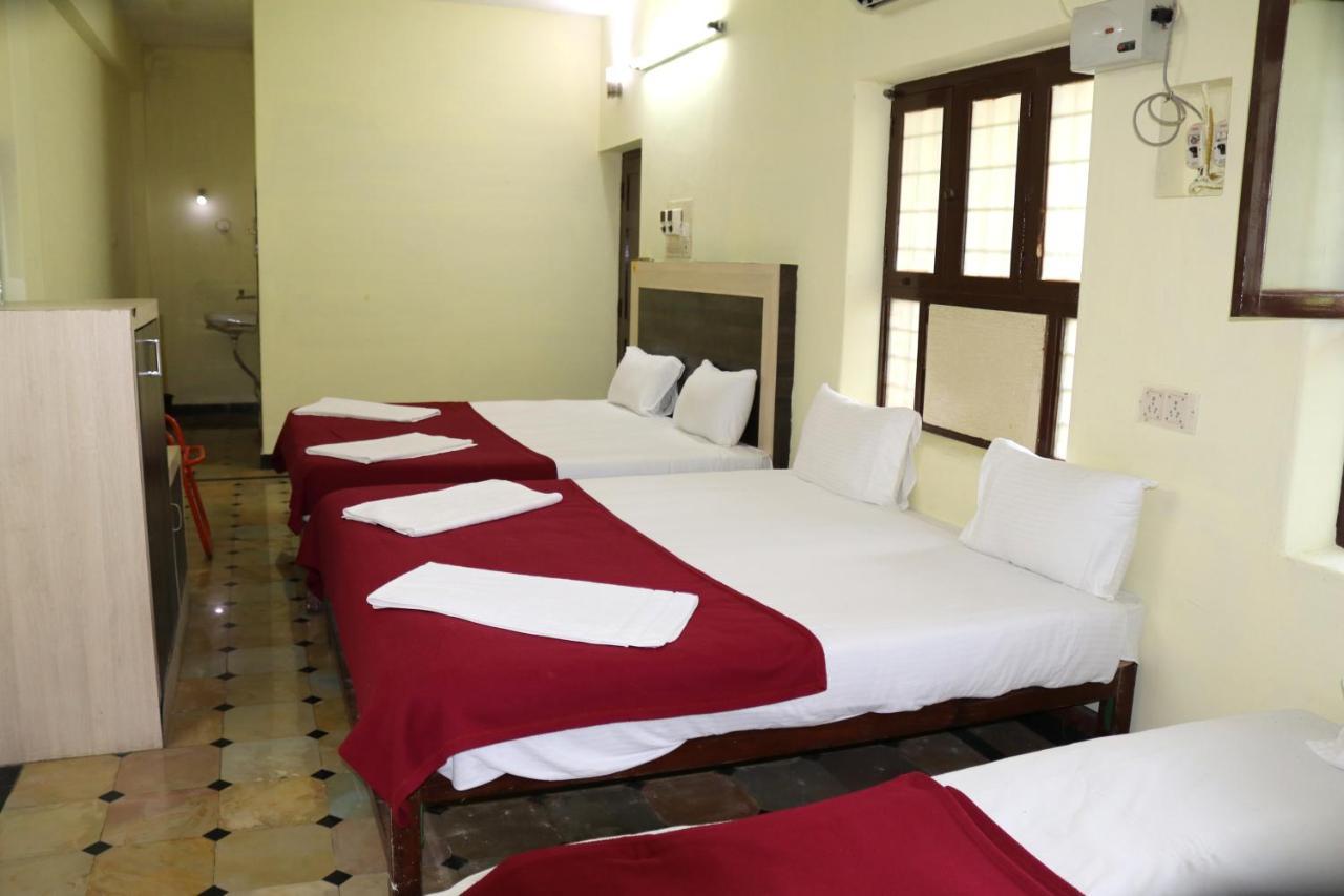 Hotel Siva Sakthi Tiruvannāmalai 外观 照片