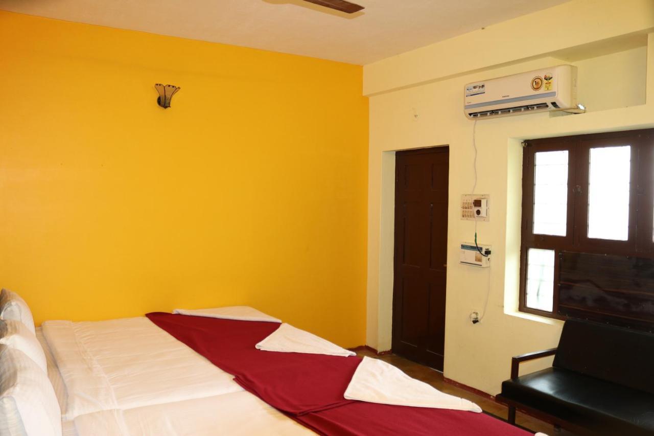 Hotel Siva Sakthi Tiruvannāmalai 外观 照片