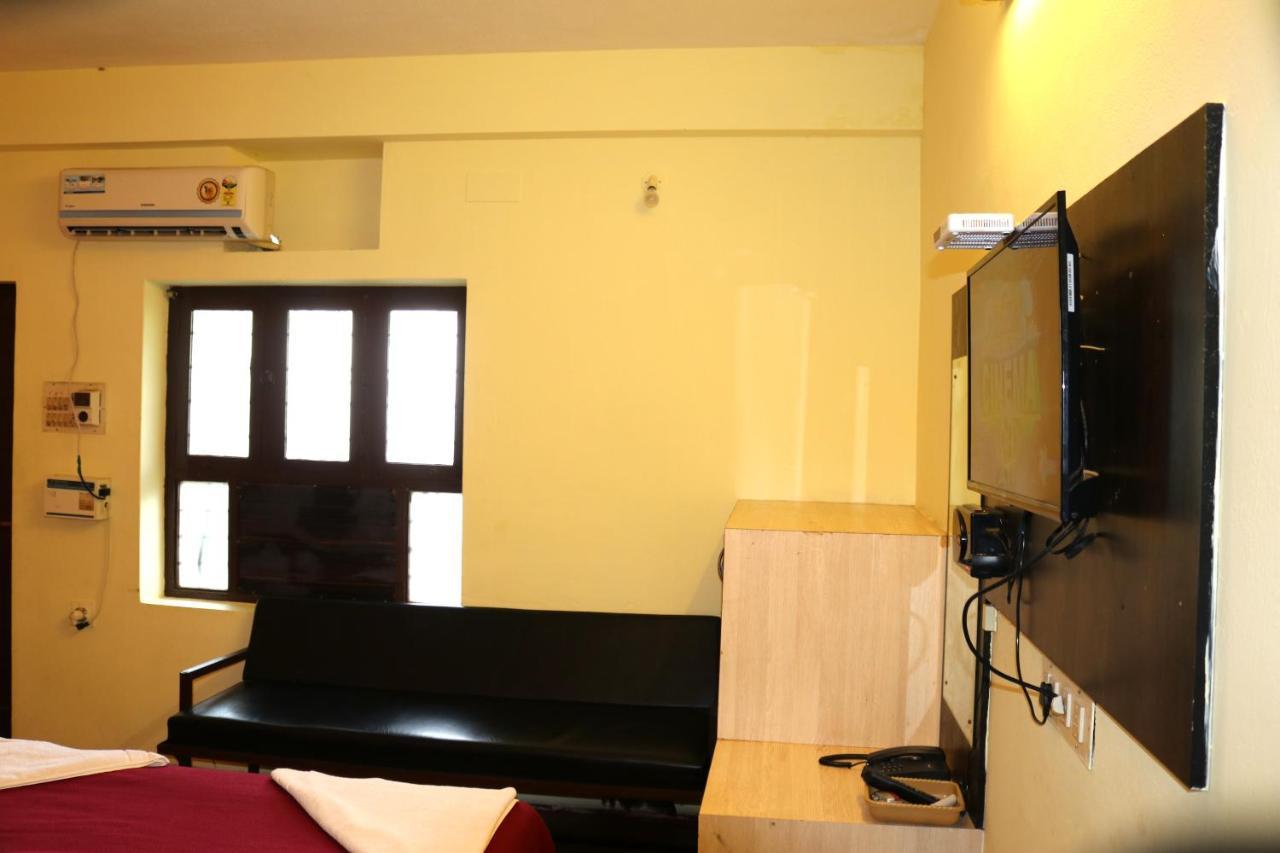 Hotel Siva Sakthi Tiruvannāmalai 外观 照片