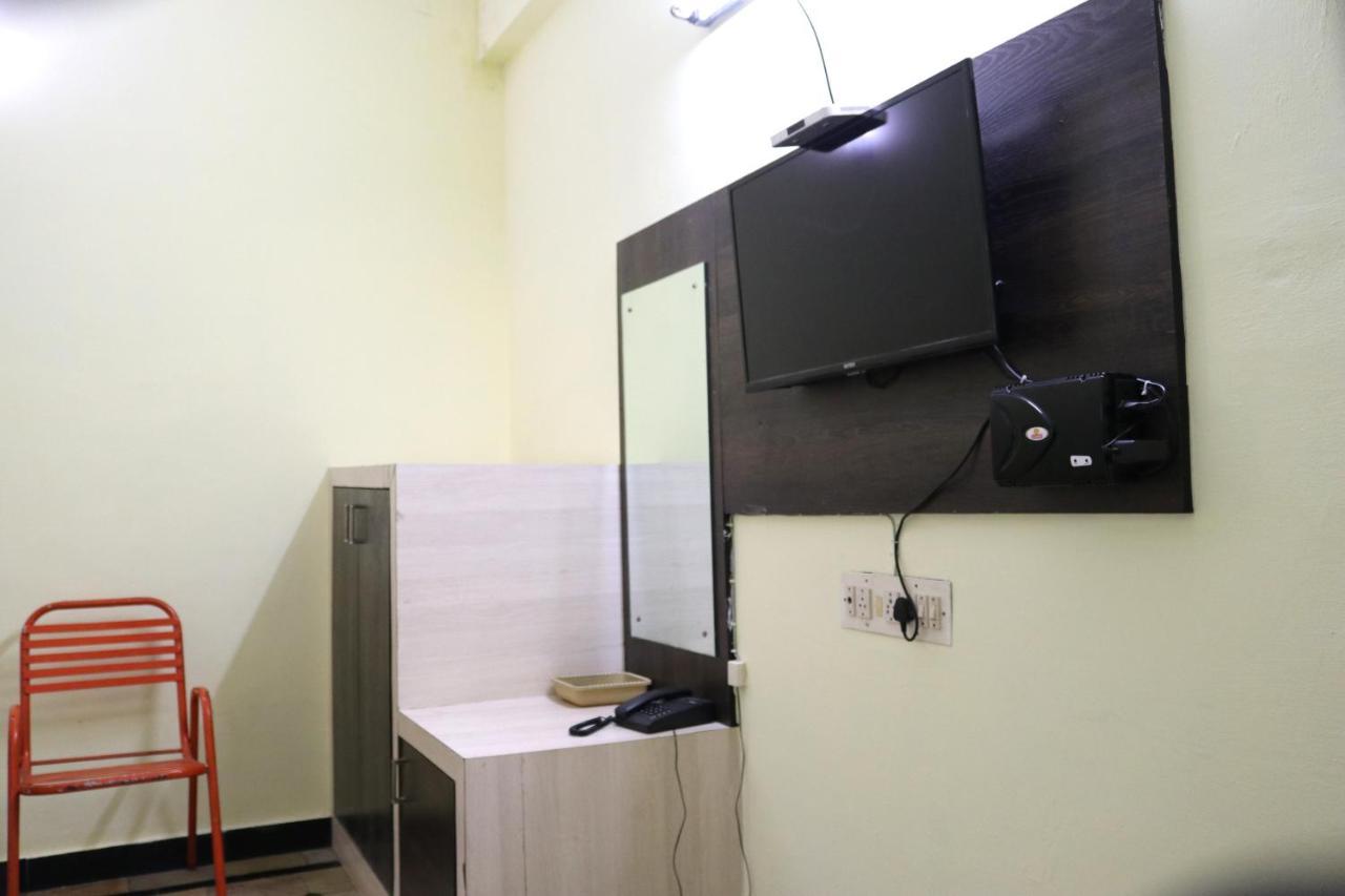 Hotel Siva Sakthi Tiruvannāmalai 外观 照片